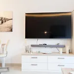 Prora Solitaire Apartments & Spa